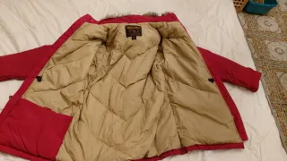 Woolrich rosso con cappuccio e pelliccia