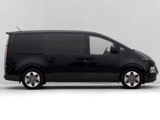 Hyundai Staria 2022