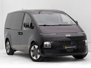 Hyundai Staria 2022