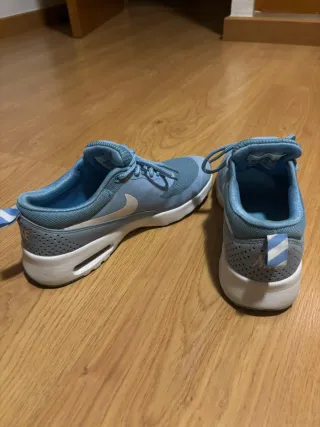 Zapatillas Nike Air Max Thea Talla 36