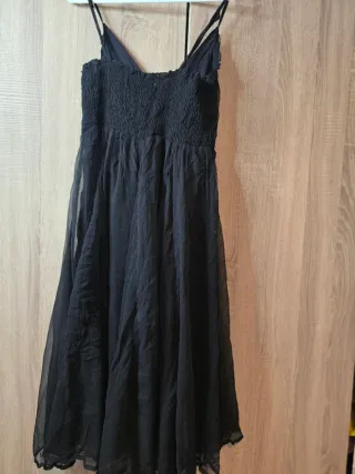 Vestido negro de fiesta