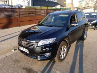 Toyota RAV4 2011
