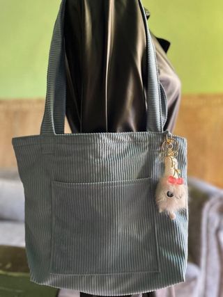 Bolsos, neceseres y estuches personalizables.