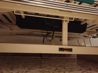 Cama articulada eléctrica