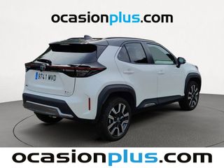 Toyota Yaris Cross 130H Premiere Edition AWD Auto 96 kW (130 CV)