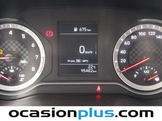 Hyundai i10 1.0 Essence 49 kW (67 CV)