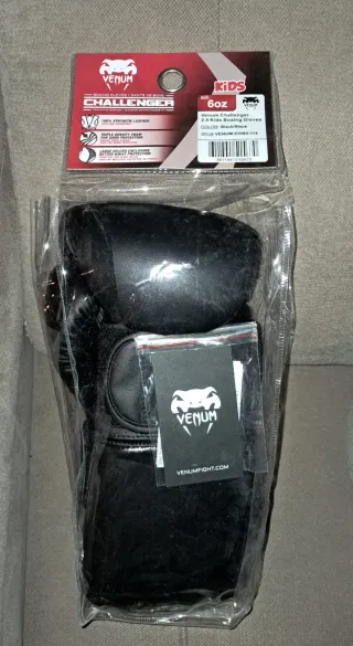 Guantes Boxeo/Muay Thai Venum Niños