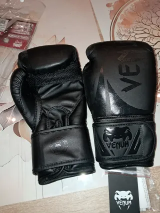 Guantes Boxeo/Muay Thai Venum Niños