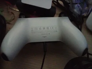 Mando PS5 DualSense Blanco y Negro