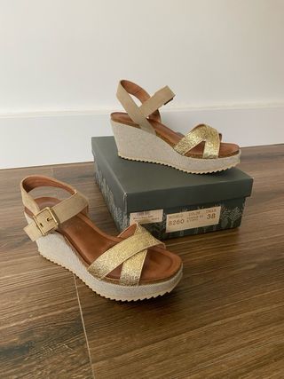 Sandalias FERRER Talla 38 Cuña Doradas