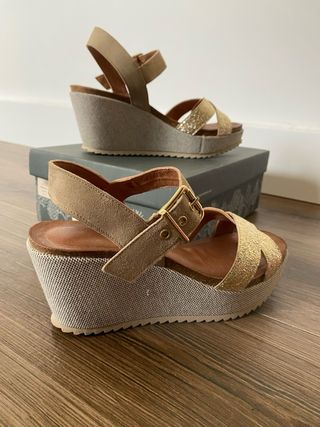 Sandalias FERRER Talla 38 Cuña Doradas
