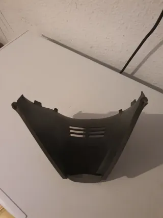 Tapa bajo asiento Honda Sky 50