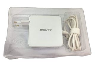 cargador portatil eightt ec90-c cargador universal type-c 5-20v 4.5a max 90w