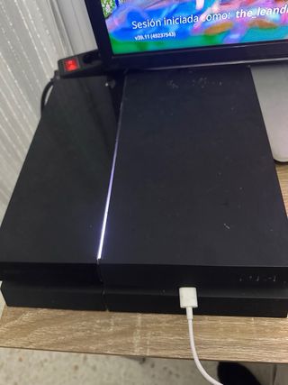 PS4 (PlayStation 4) Negra