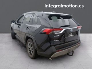 Toyota Rav4 2.5l 220H Advance