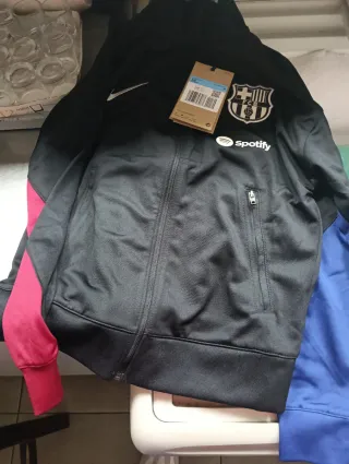 Chándal Barcelona T.M niño se puede ajustar precio