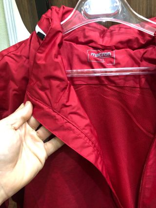 Chaqueta deportiva impermeable Macron  M, L, XL