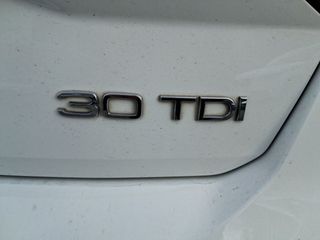 Audi Q2 Design 30 TDI 85kW (116CV)