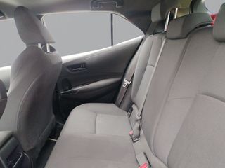 Toyota Corolla 1.8 125H BUSINESS PLUS E-CVT