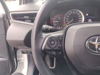 Toyota Corolla 1.8 125H BUSINESS PLUS E-CVT