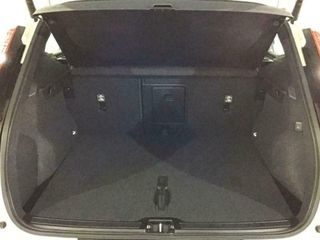 Volvo XC40 2.0 B3 G Plus Dark Auto