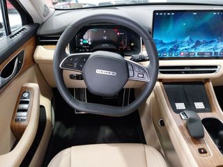 Seres 5 SERES 5 Standard (2WD)