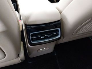 Seres 5 SERES 5 Standard (2WD)