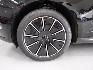 Seres 5 SERES 5 Standard (2WD)