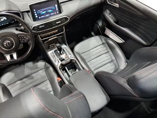 MG HS 1.5 Turbo GDI Luxury DCT