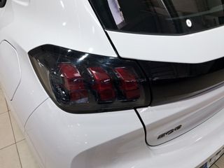 Peugeot 208 BlueHDi 73kW (100CV) Active