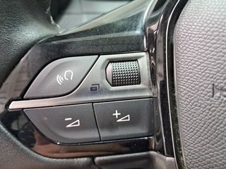 Peugeot 208 BlueHDi 73kW (100CV) Active