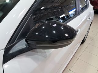 Peugeot 208 BlueHDi 73kW (100CV) Active