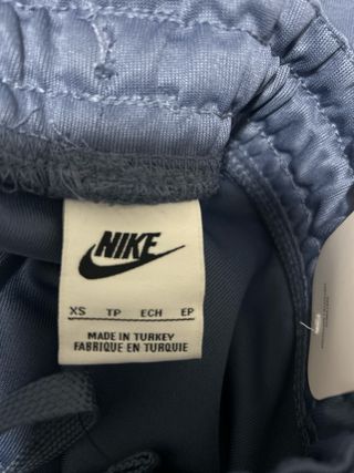 Conjunto chándal Nike blanco y azul