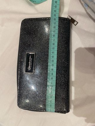 Monedero Stradivarius Negro Brillante