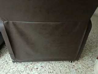 Sillón relax polipiel marrón,con reposapiés