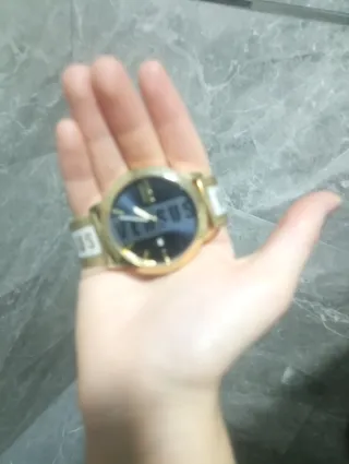 Reloj DIESEL Dorado y Negro