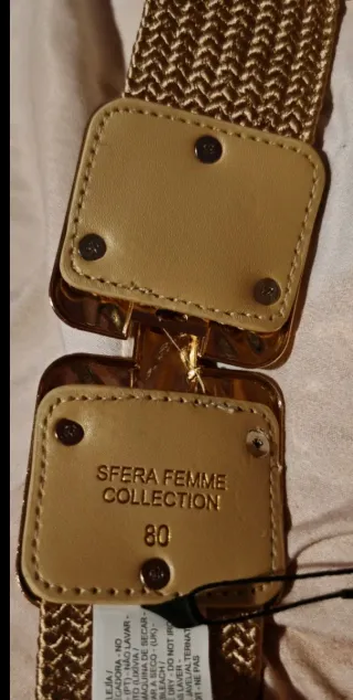 Cinturón hebilla dorada 80 cm