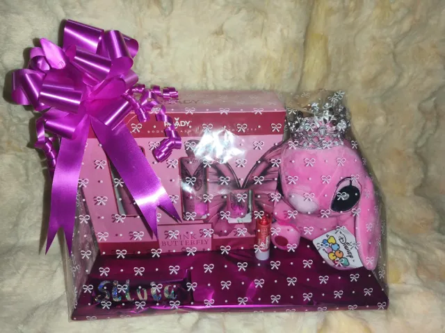 Pack Regalo Stitch Rosa: Perfume y Bálsamo Labial.