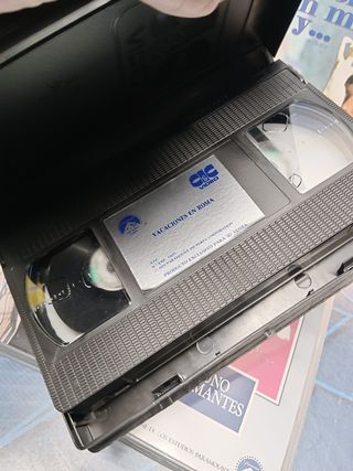 4 PELICULAS VHS románticas, Audrey Hepburn