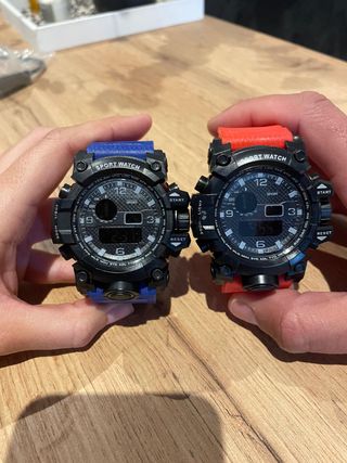 2 Relojes Deportivos (Azul y Rojo)