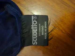 Vestido negro escote V, preguntar medidas