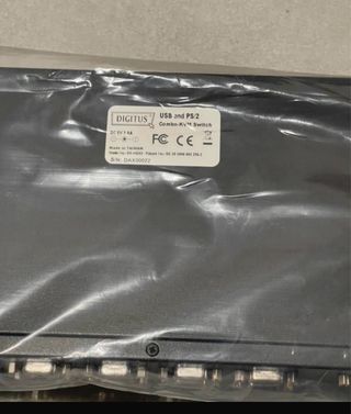 Switch KVM Digitus 8/16 porte USB/PS2