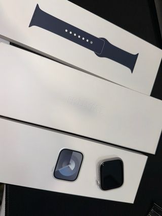 Apple Watch Series 9 GPS 45mm Plata