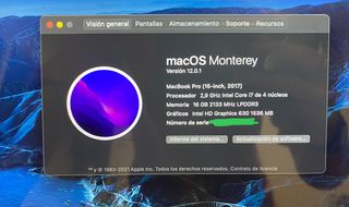 MacBook Pro 15” con Touch Bar – i7/16 GB RAM/512GB