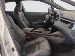 TOYOTA Toyota C-HR 5P Advance 180H e-CVT