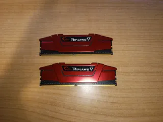 RAM DDR4 G.Skill Ripjaws 2x8GB 2400MHz Roja