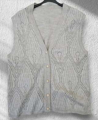 Gilet in lana vintage beige traforato