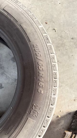 Jgo de neumáticos Michelin 235/65R16