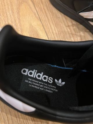 Adidas Samba 42 2/3