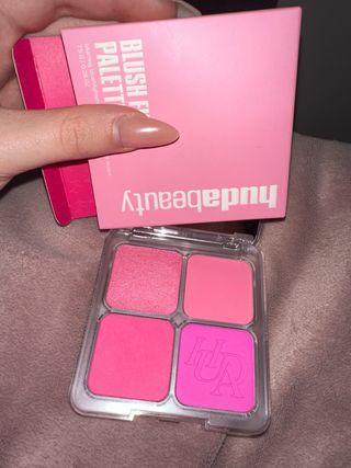 Huda Beauty Blush Filter Palette - Rosa